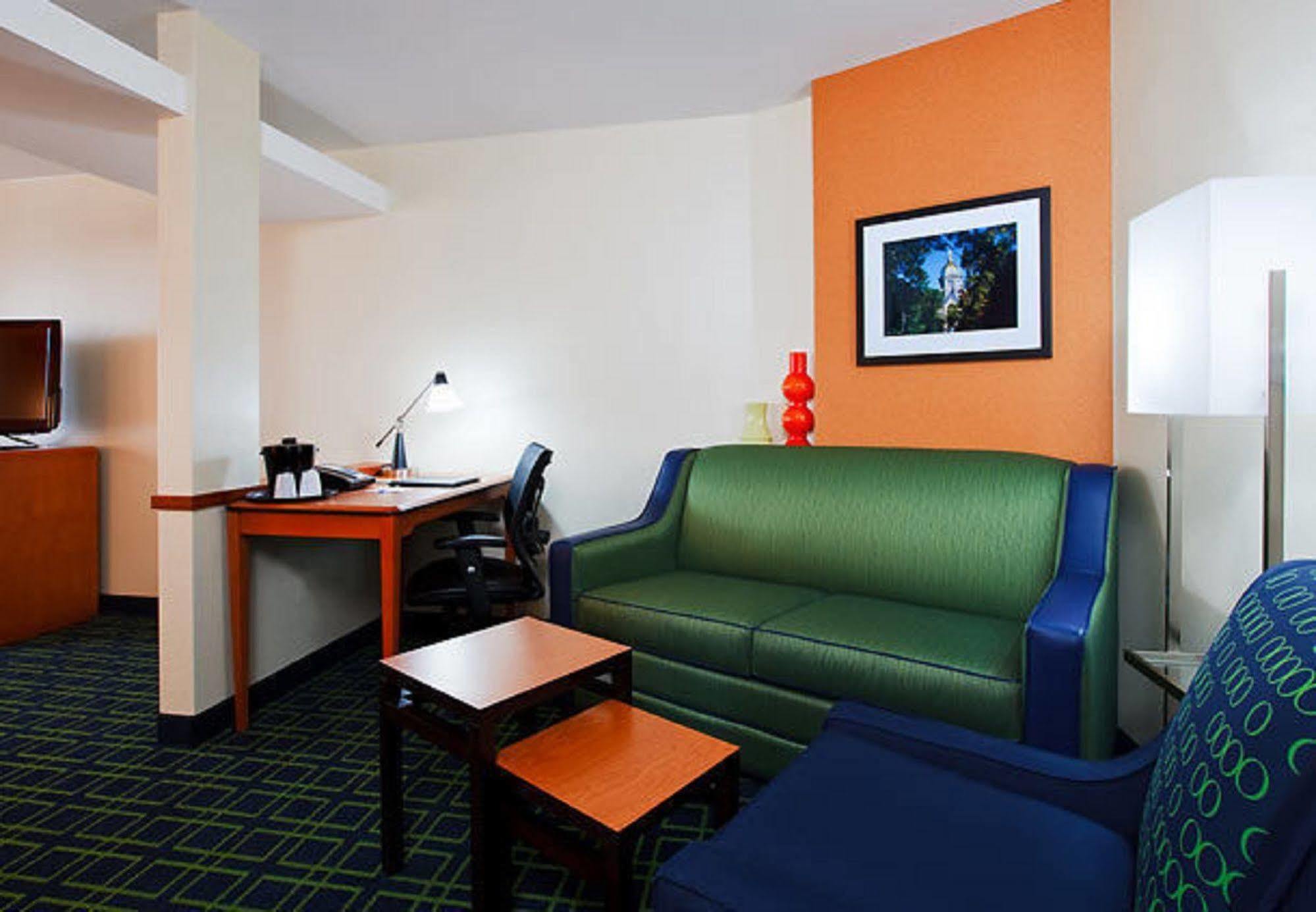 Fairfield Inn & Suites South Bend At Notre Dame Стая снимка